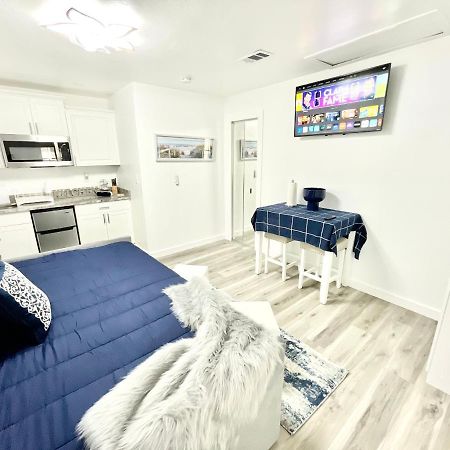Adorable Studio In Downtown Cape Coral Near Beach! Extérieur photo